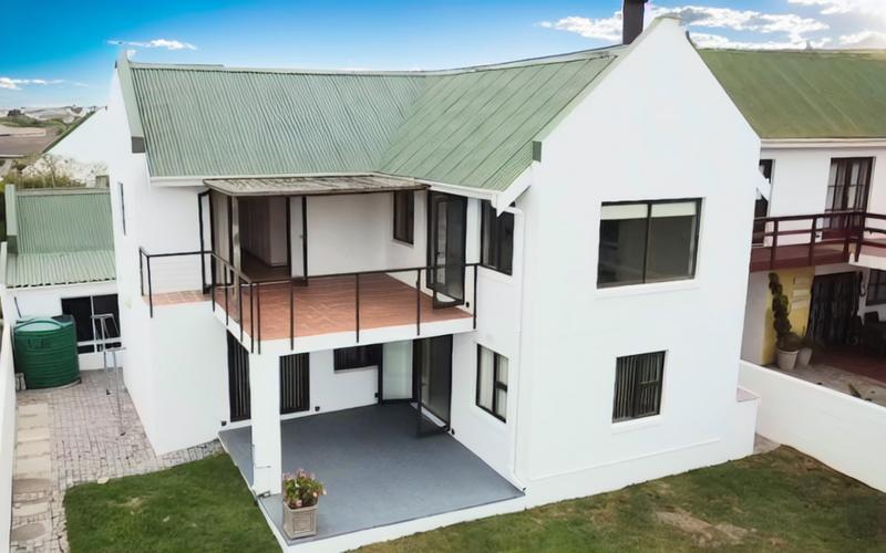 3 Bedroom Property for Sale in Country Club Western Cape